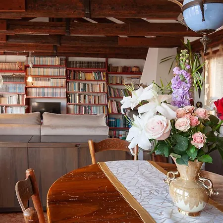 Altana Rialto דירה